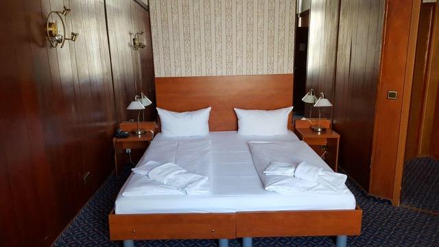 ซิตี้ โฮเทล อัม คูร์เฟือร์ชเตนดัม Hotel เบอร์ลิน ภายนอก รูปภาพ